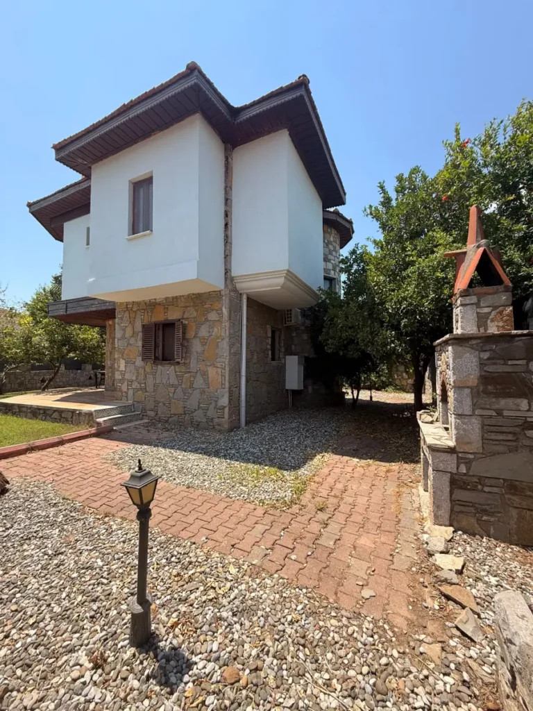 Castle 42