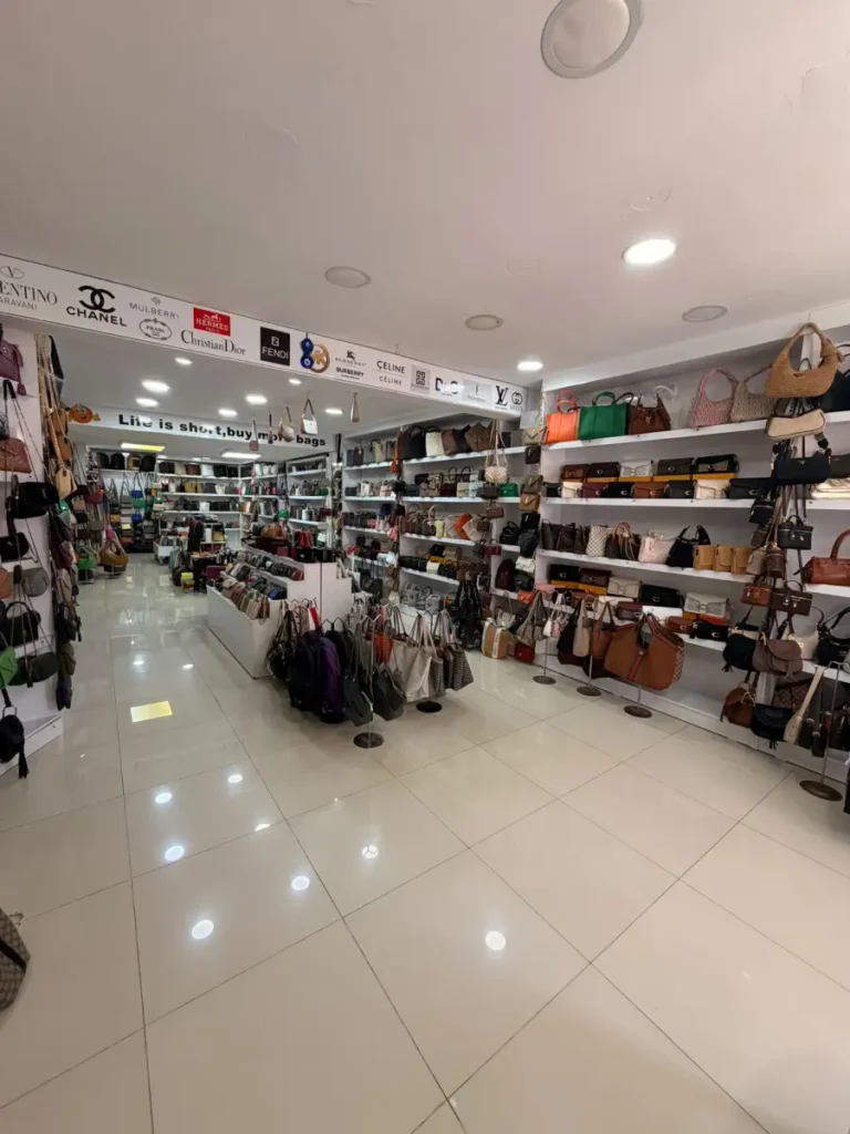 Shop and apartment 5